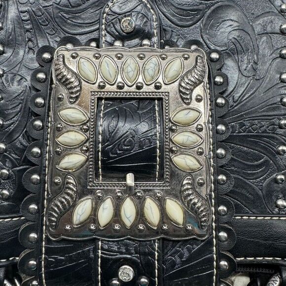 Montana West Buckle Collection Concealed Handgun Tote Includes Wallet - Picture 11 of 11